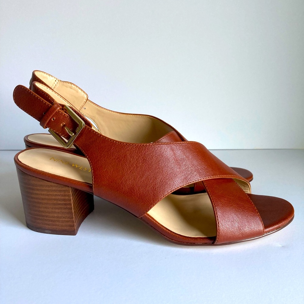 Nine West Goinstead Brown Vegan Leather Sandals 11